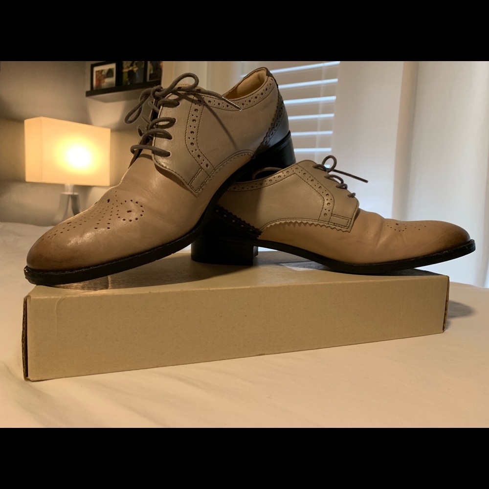 Clark’s Oxfords- Woman’s Size 9.5